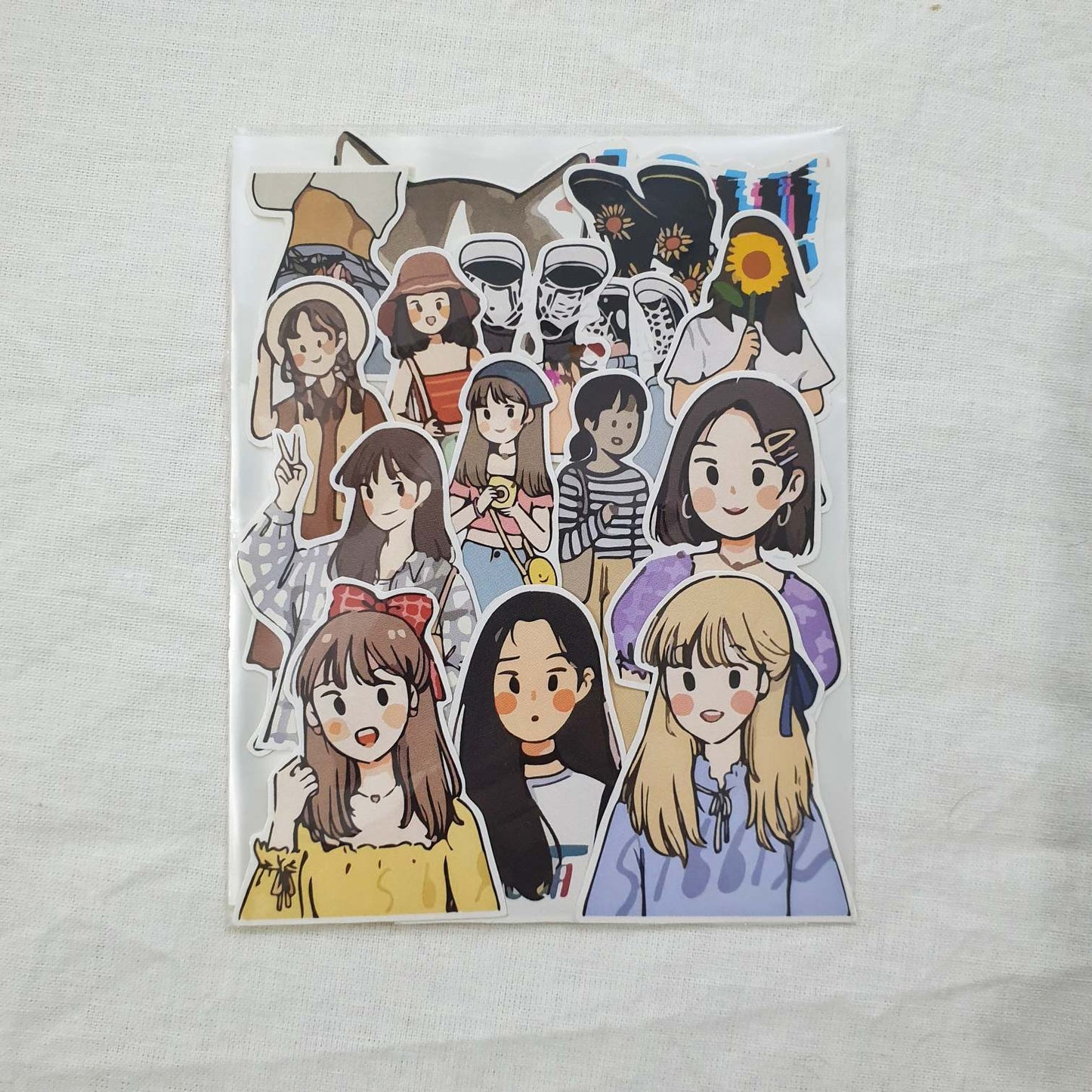 Girl sticker pack | 16 random stickers