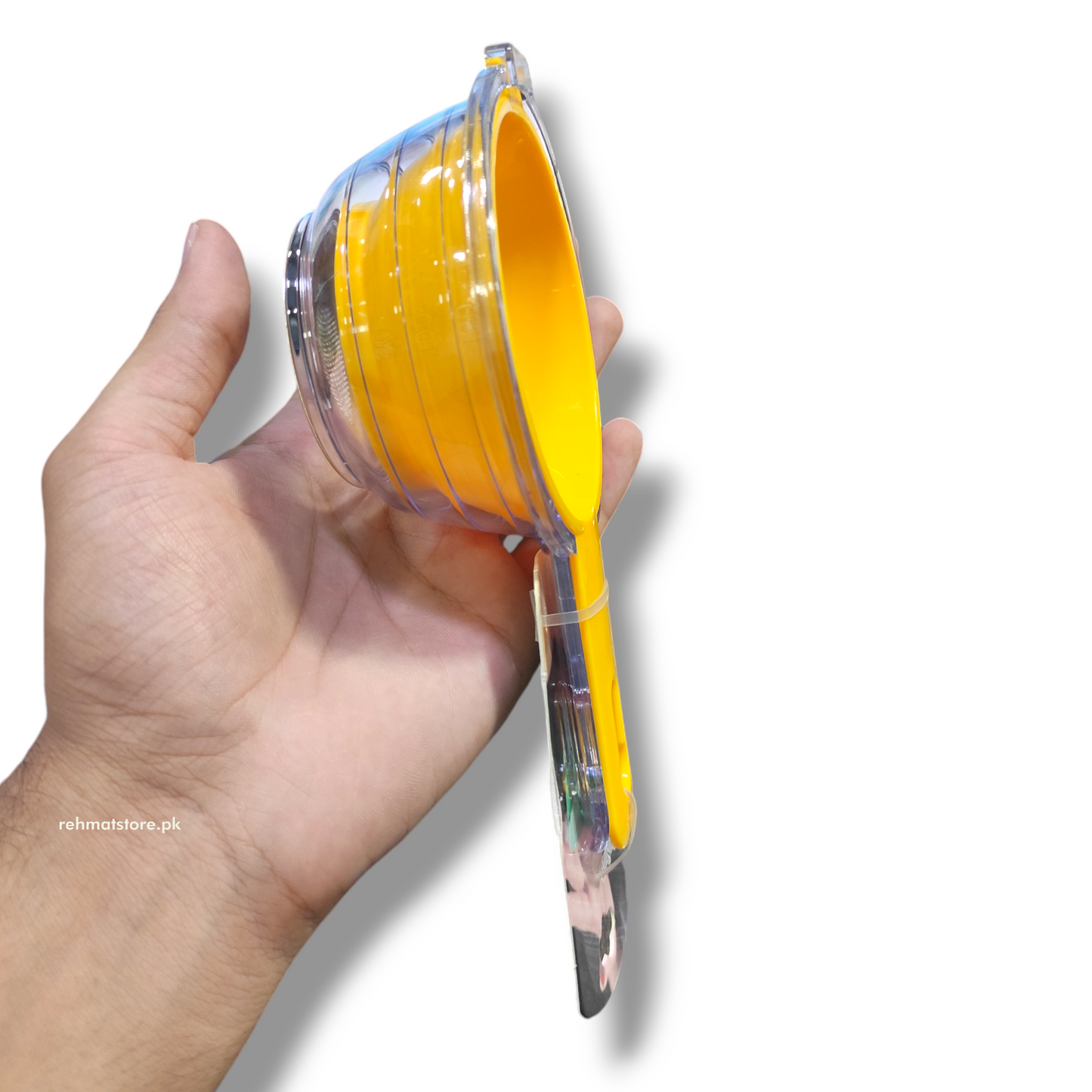 Plastic Handle Fine Mesh Scoop Flour Sieve Filter Shakers Juice Tea Strainer Colander Food Bean Sifters Kitchen Tool