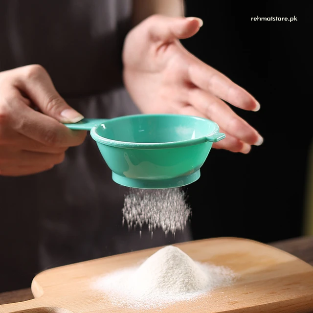 Plastic Handle Fine Mesh Scoop Flour Sieve Filter Shakers Juice Tea Strainer Colander Food Bean Sifters Kitchen Tool