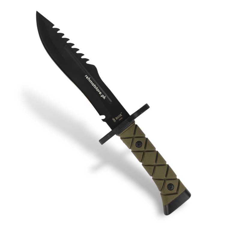 Hunting Knife with Belt Cover | Strong Build