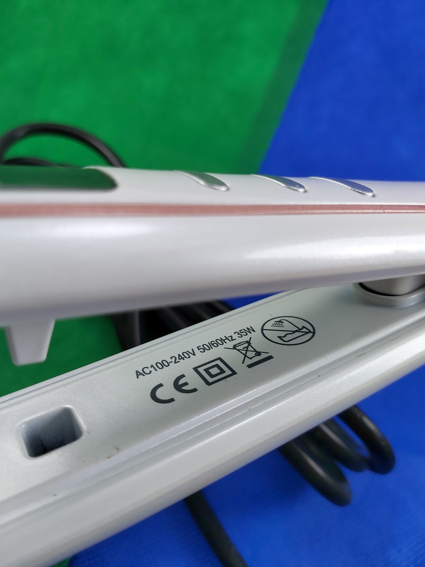 PRO BRAOUA Hair Iron / Straightener | 35W | 200°C/230°C (max)