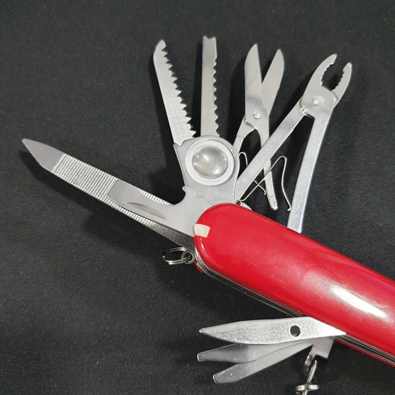 Jeep Multi-tool | Multi-function | Swiss Army Style
