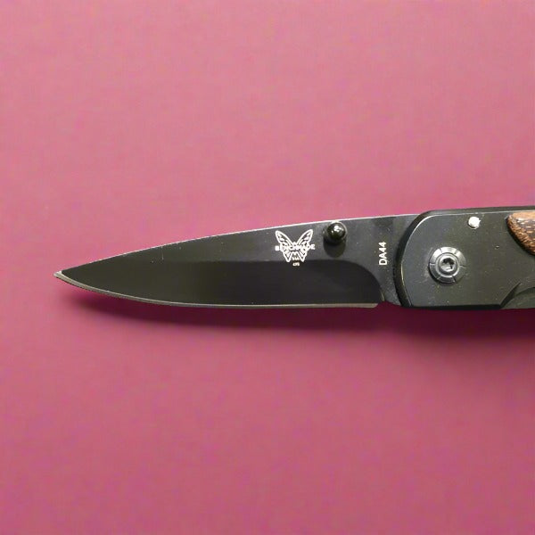 BENCHMADE Folding Knife - DA44 - Medium Size