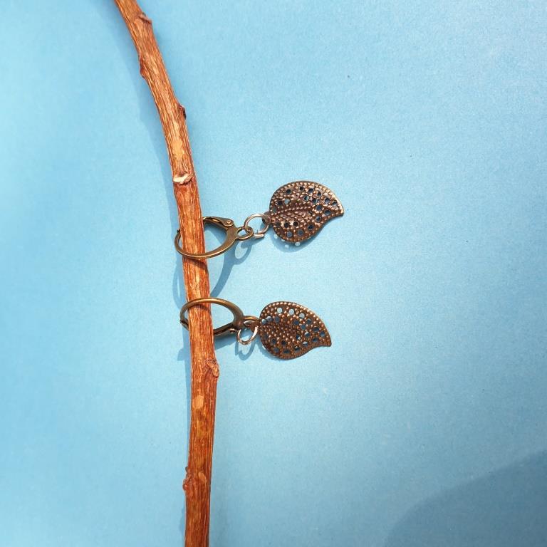 Antique Leaf Earrings