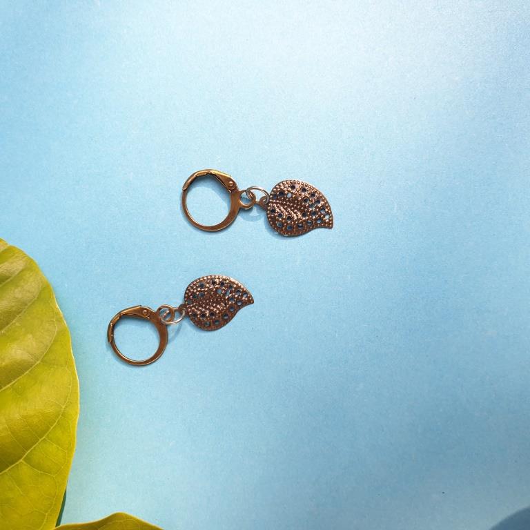 Antique Leaf Earrings
