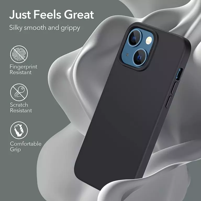 CLEARANCE SALE - ESR Cloud Soft Silicone Cover for Iphone 13 Pro - Black