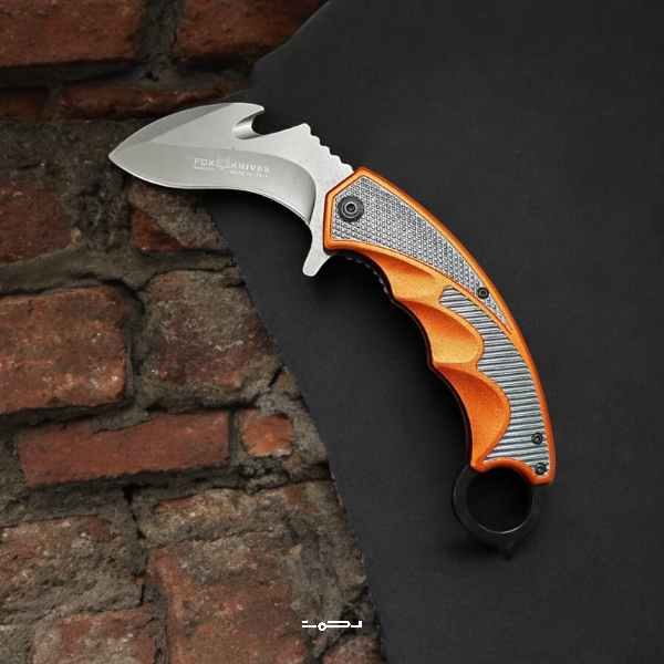 Karambits