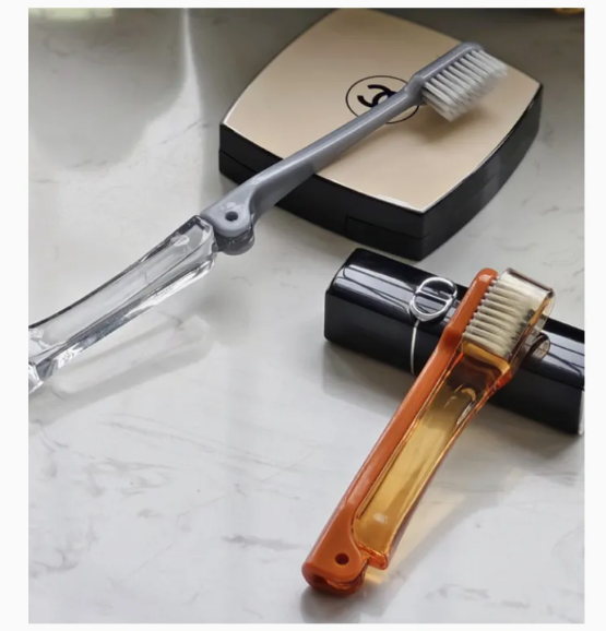 Maillard Travel Toothbrush