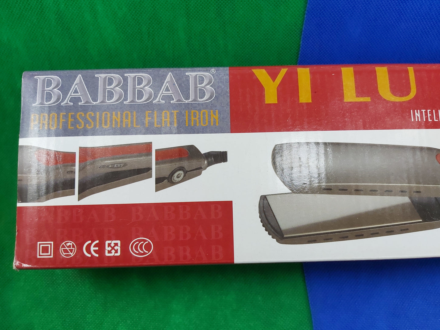 YI LU FA Wide Hair Iron / Straightener | 70W | 200°C (Max)