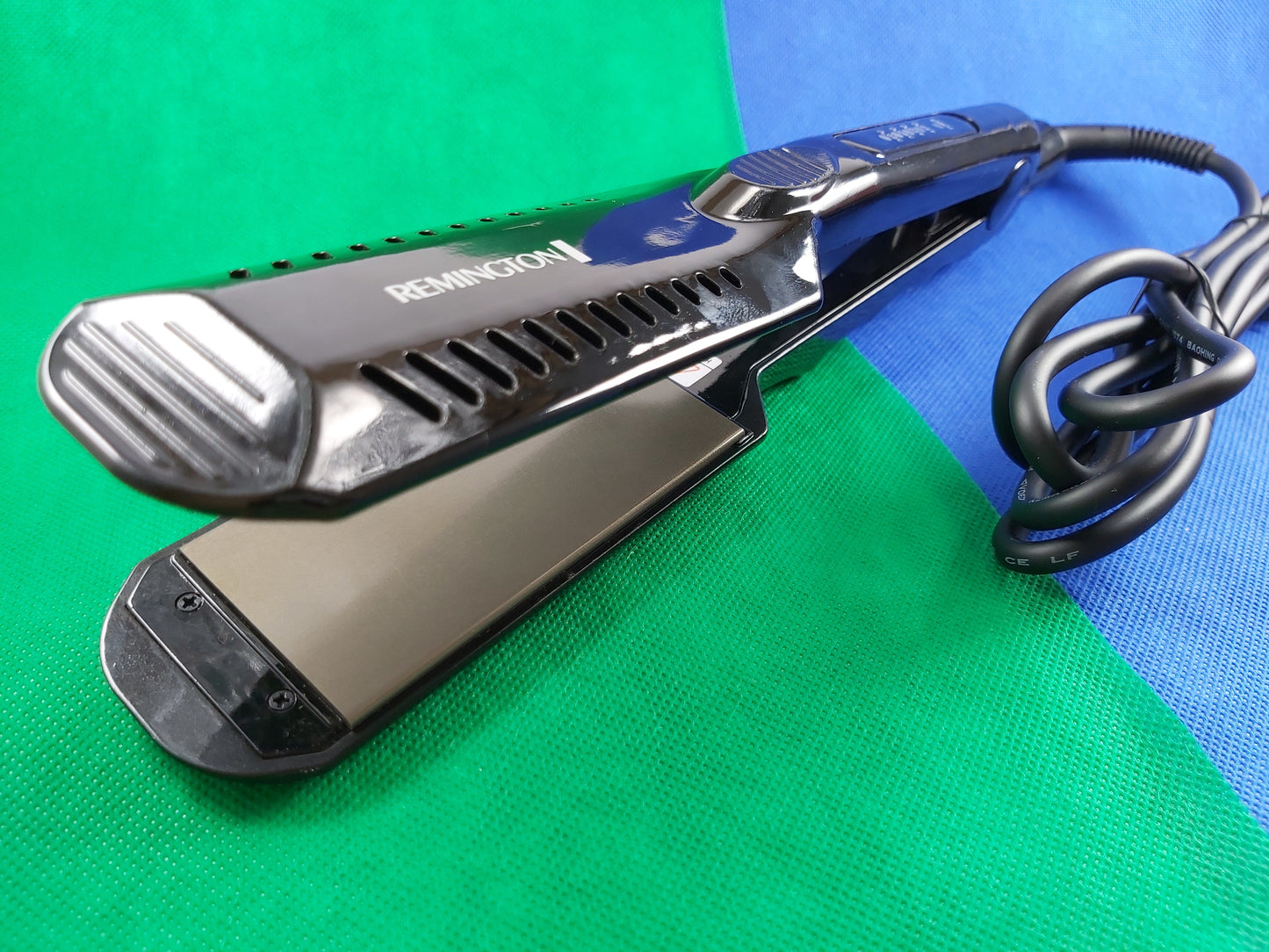 Remington Hair Iron / Straightener | Rapid Heating | Black