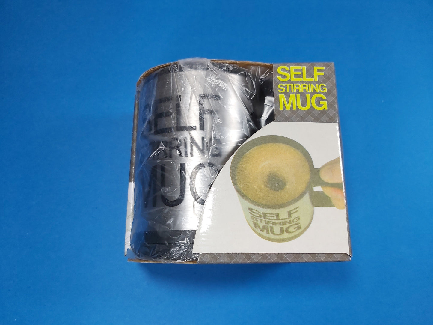 SELF STIRRING MUG | Uses 2 AAA Batteries