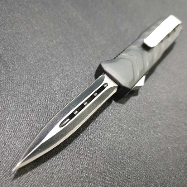 Retractable OTF Knife | 2.6/7"
