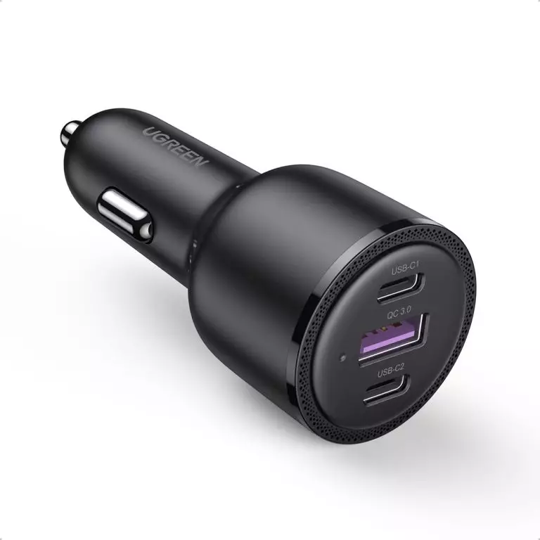 Ugreen 69W 3 Ports Super Fast Car Charger PD+QC3.0 1A+2C ports